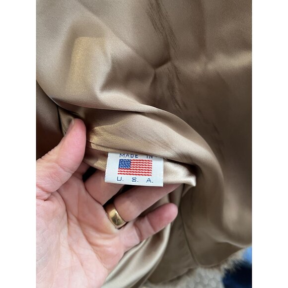 Vintage 1970/80s Faux Mink Short Coat W/ Dolman Sleeves & Pleated Yoke Side Pock - Picture 13 of 16